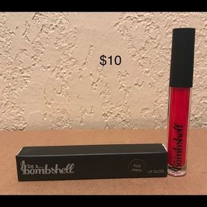 Bombshell lipgloss
